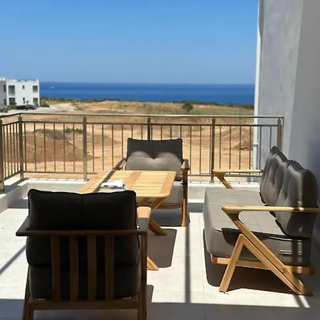 Panoramic View 250m To Sea Pool Spa Apartament Agios Nikolaos (Famagusta)